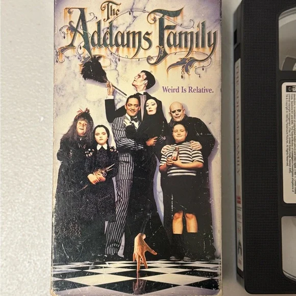 The Addams Family VHS Tape bundle of 5 VHS - Picture 1 of 16